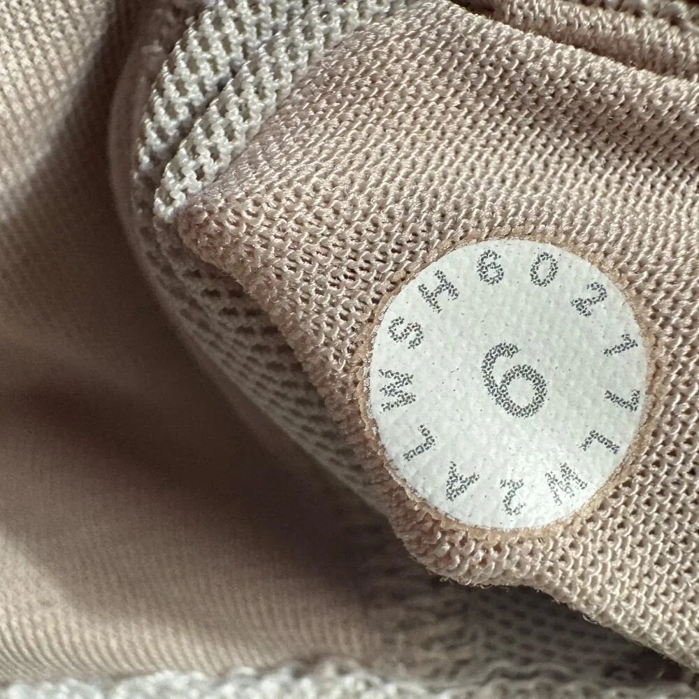 Lululemon Train Times White Gym Training Sports Bra Luxtreme Mesh Racerback 6 - Picture 3 of 8